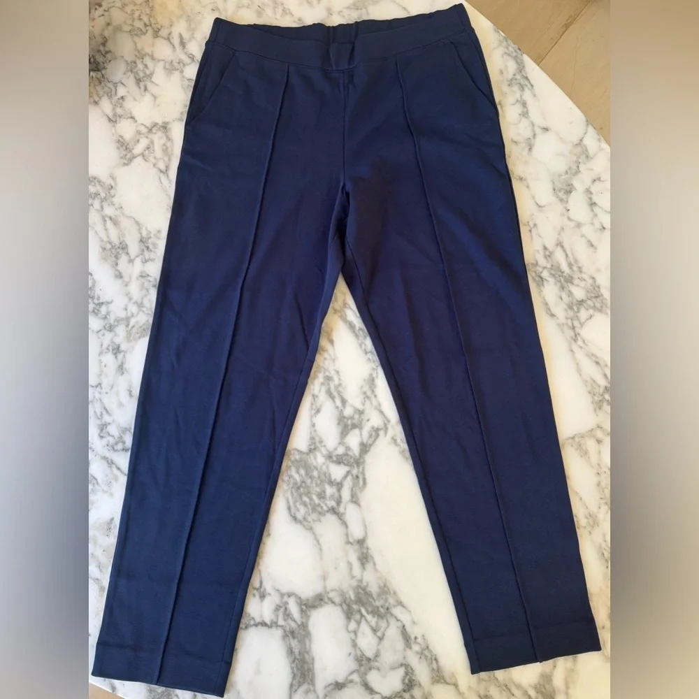 NWT J. Crew Navy Blue Pintuck Sweatpants L 1” seam separation in back easy fix